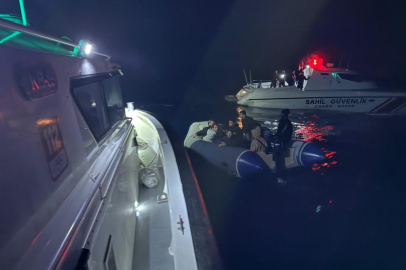 İzmir açıklarında 27 düzensiz göçmen yakalandı