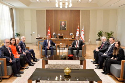 CHP Genel Başkanı Özel, KKTC Cumhurbaşkanı Erhürman'ı ziyaret etti