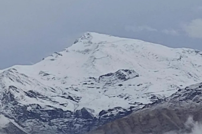 Batman’a mevsimin ilk karı yağdı