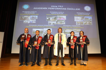 BUÜ’de 2024 Yılı Akademik Performans Ödülleri sahiplerini buldu