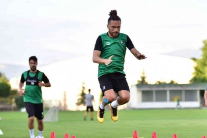 Timsah güç depoluyor!