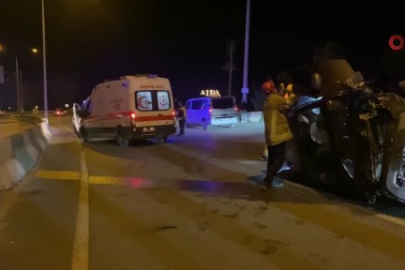 Bursa'da feci kaza: Bariyere çarpıp takla attı