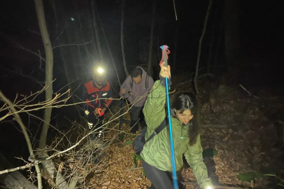 Bursa’da Saitabat Şelalesi’nde kaybolan iki kişi kurtarıldı
