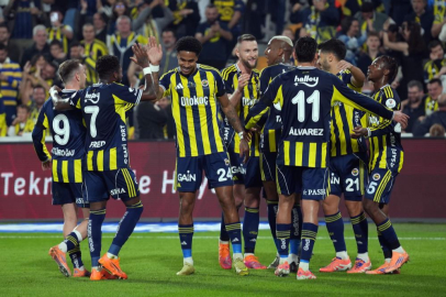 Fenerbahçe'de hedef; derbi galibiyeti ile liderliği almak