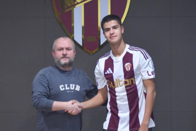 Bursaspor'dan İnegölspor’a genç  yetenek...