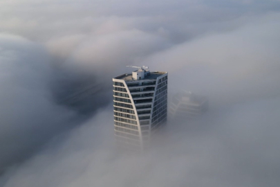 Bursa’da sis şehri yuttu