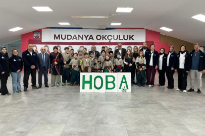 Mudanya'da öğrencilere yönelik okçuluk etkinliği büyük ilgi gördü