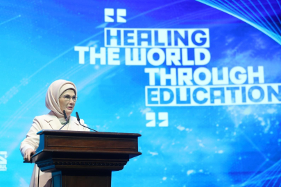 Emine Erdoğan: "Yapay zeka savaş suçlusuna dönüştü"