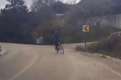 Bursa'da bisikletli sürücü faciadan böyle döndü...