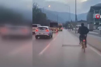 Bursa'da trafikte tehlikeli anlar