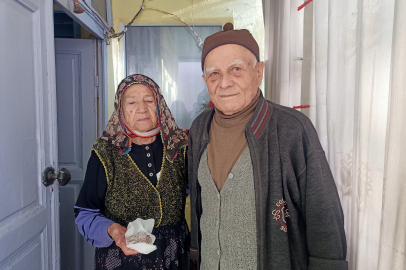 32 yıl sonra mavişinden gözyaşı dökerek ayrıldı