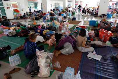 Tayland ile Kamboçya arasındaki çatışmalarda can kaybı 11'e yükseldi