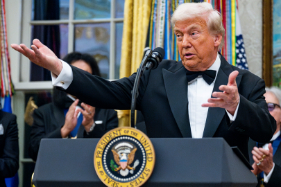 Trump "altın kart" vizesini başlattı! 1 milyon dolara ABD vatandaşlığı...