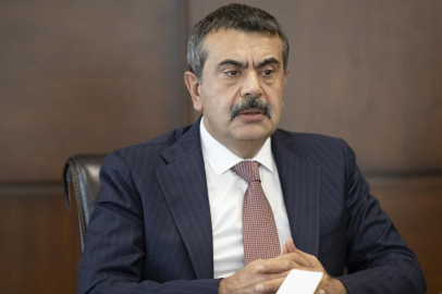 Bakan Tekin’den CHP’ye: “Modeli hukuki zemine taşıdık”