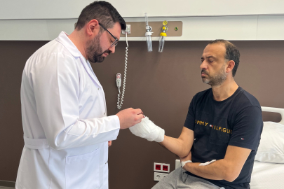 Kopan parmağını buz poşetine koyup Bursa'ya geldi