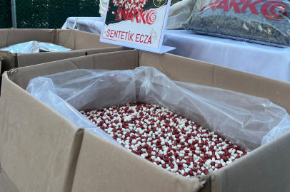 Tek operasyonda 3 milyon uyuşturucu hap ele geçti