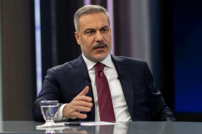 "Bir devlette, farklı otoritelere bağlı iki ya da üç ayrı silahlı yapı olamaz"