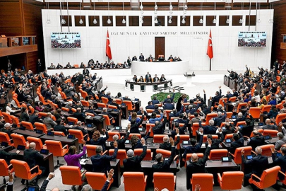 AK Parti'nin raporu TBMM’ye teslim edildi