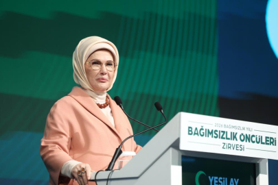 Emine Erdoğan, Bağımsızlık Öncüleri Zirvesi'nde konuştu