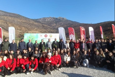 "Türkiye Yüzyılı Maarif Modeli" ışığında fidanlar toprakla buluştu