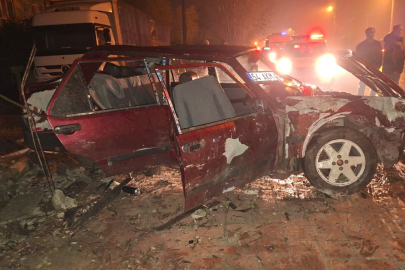 Alkollü sürücü sollama yaparken duvara çarptı