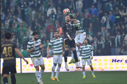 Timsah ilk yarıyı zirvede tamamladı