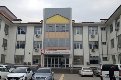 Yapay zekayla müstehcen görüntü oluşturan 2 liseli tutuklandı