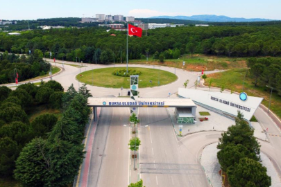 BUÜ, YÖK 2025 Genel Raporunda farkını ortaya koydu