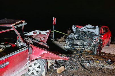 Feci kaza: Aynı aileden 3 kişi hayatını kaybetti