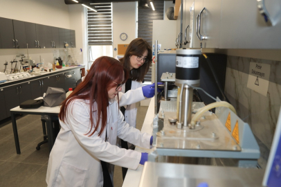 BTÜ öğrencileri TUSAŞ uçakları için üretiyor