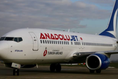 AJet olumsuz hava koşulları nedeniyle 42 seferini iptal etti