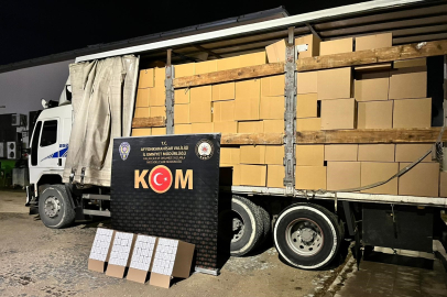 Polis milyonlarca sahte bandrollü makaron ele geçirdi