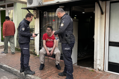 Yangına uykuda yakalandı, dumandan etkilendi