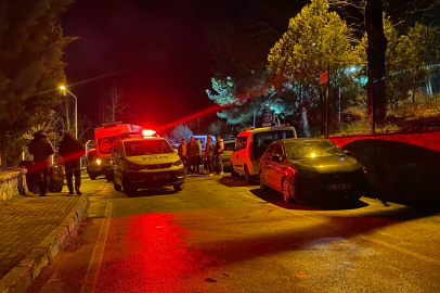 Bursa'da bıçaklı kavgada 20 yaşındaki genç yaralandı