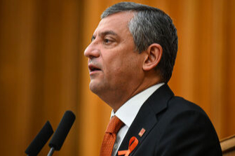 Özgür Özel başta olmak üzere 11 milletvekili hakkında 12 dokunulmazlık dosyası TBMM’ye gönderildi