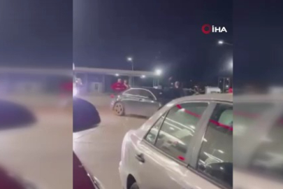 Akaryakıt istasyonunu boks ringine çevirdiler