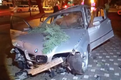 Bursa’da korkunç kaza: 2 ağır yaralı