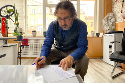 Kaybettiği telefonu için şiir yazdı