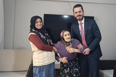 121 yaşındaki Saadet teyze, ziyaretçilerinden bakın ne istedi