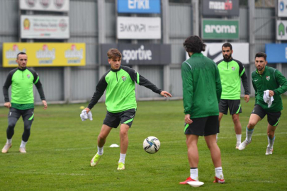 Yeşil beyazlı ekipte tüm planlar 3 puan üzerine...