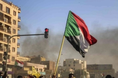 İran’dan Batı’ya protesto suçlaması