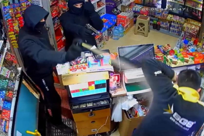 Market sahibine dehşeti yaşatan gaspçıları polis kıskıvrak yakaladı