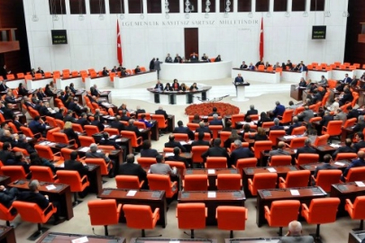 En düşük emekli aylığı Meclis'ten geçti