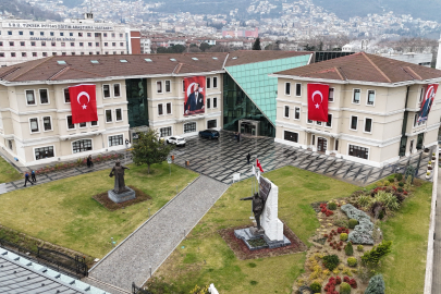 Osmangazi’de her yer kırmızı beyaz