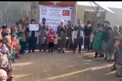 Bursalı hayırsever hanımlar Afganistan'da su kuyusu açtı