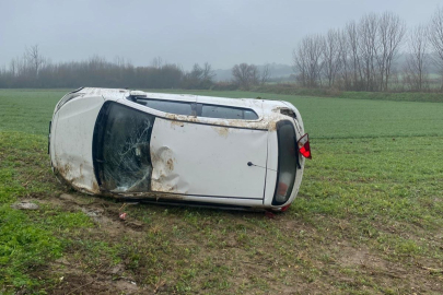 Yağışlı hava kaza getirdi