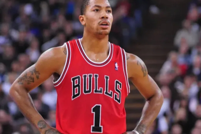 Chicago Bulls, Derrick Rose'un formasını emekliye ayırdı