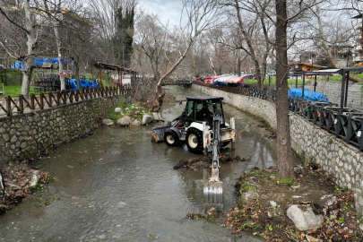 Büyükşehir'den Misi'de dere ve çevre temizliği