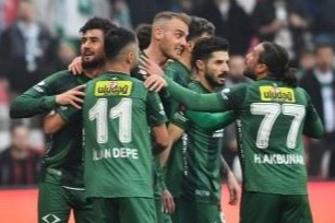 Timsah’tan  yeni start!