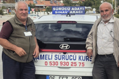 70 yaşında hem araba hem motosiklet ehliyeti aldı
